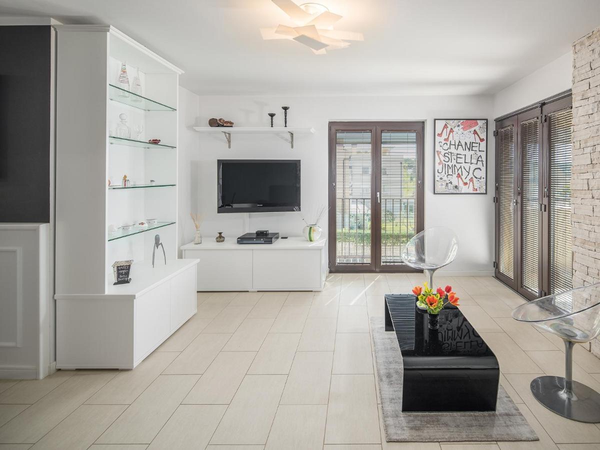Apartment Residence 포레치 외부 사진