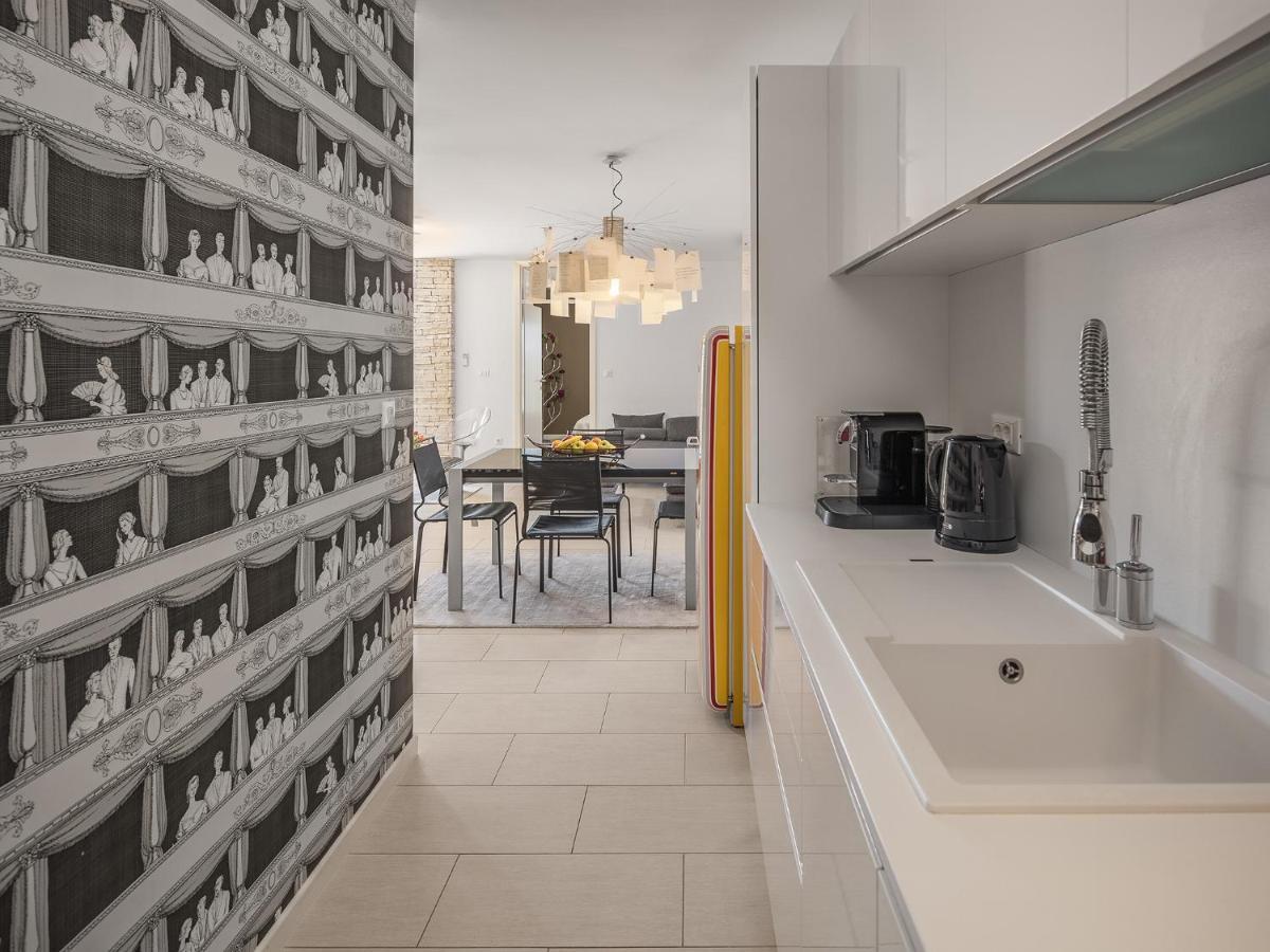 Apartment Residence 포레치 외부 사진